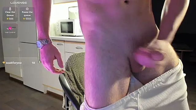 Snapshot of fresh_b1ood chatting on 24, 3, 2026 fresh b1ood online show from 24, 3, 2026