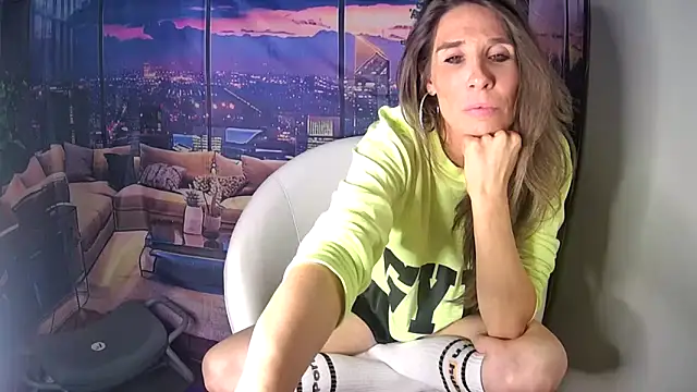 SarahStarr2020 online show from 27, 11, 2025