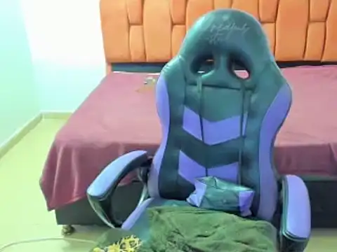 barbara anal squirt  online show from 22, 2, 2025