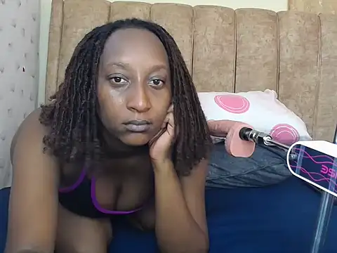 Snapshot of CarlaBeckky chatting on 13, 3, 2025 CarlaBeckky online show from 13, 3, 2025