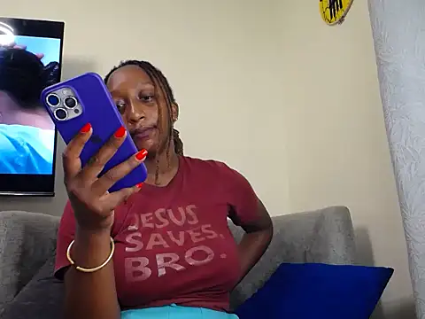 Snapshot of CarlaBeckky chatting on 7, 2, 2026 CarlaBeckky online show from 7, 2, 2026