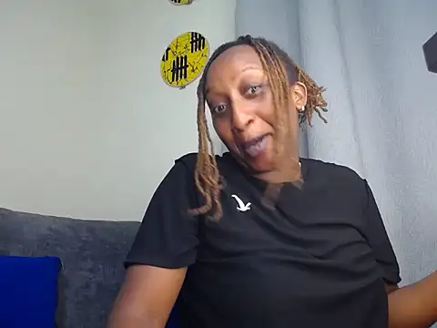 Snapshot of CarlaBeckky chatting on 8, 2, 2026 CarlaBeckky online show from 8, 2, 2026