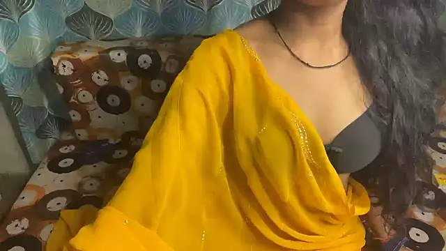 Snapshot of shuhana_ chatting on 8, 4, 2026 shuhana online show from 8, 4, 2026