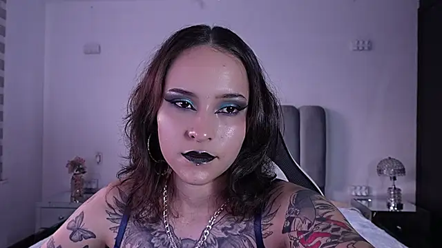 Snapshot of AnnyThompson_ chatting on 6, 3, 2026 AnnyThompson online show from 6, 3, 2026