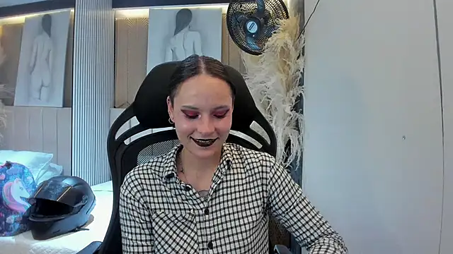 Snapshot of AnnyThompson_ chatting on 28, 3, 2026 AnnyThompson online show from 28, 3, 2026