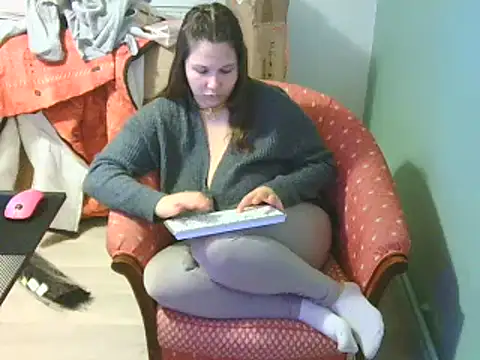 minette-sexy online show from 18, 12, 2024