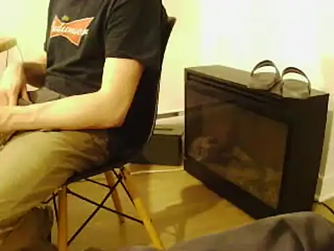 Snapshot of L0cKyseven77 chatting on 10, 2, 2025 L0cKyseven77 online show from 10, 2, 2025