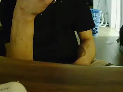 Snapshot of L0cKyseven77 chatting on 21, 3, 2025 L0cKyseven77 online show from 21, 3, 2025