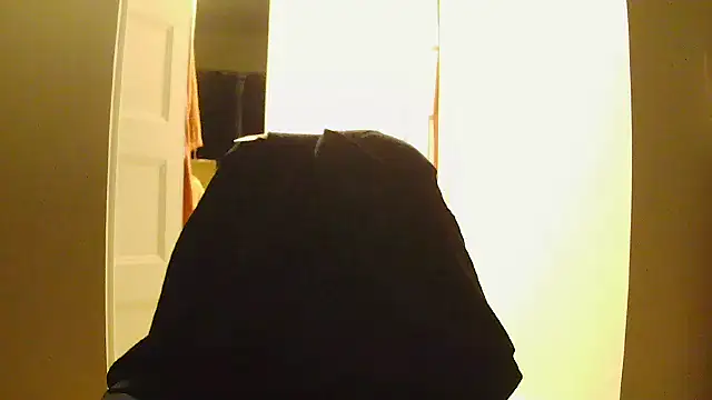 Snapshot of L0cKyseven77 chatting on 4, 10, 2025 L0cKyseven77 online show from 4, 10, 2025