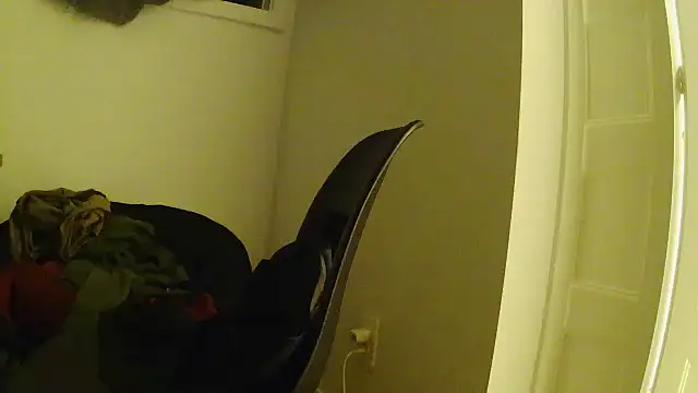 Snapshot of L0cKyseven77 chatting on 16, 10, 2025 L0cKyseven77 online show from 16, 10, 2025