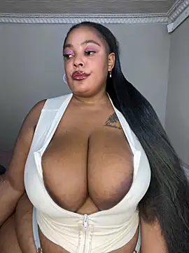 Snapshot of Katamia25 chatting on 18, 1, 2025 Katamia25 online show from 18, 1, 2025