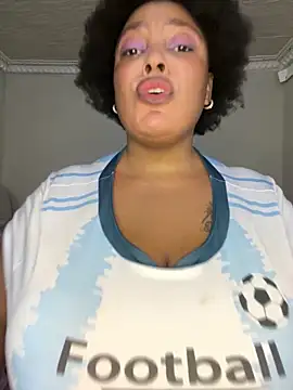 Snapshot of Katamia25 chatting on 29, 1, 2025 Katamia25 online show from 29, 1, 2025