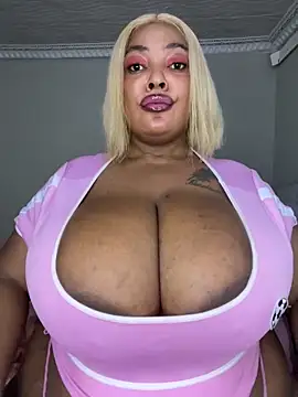 Snapshot of Katamia25 chatting on 14, 3, 2025 Katamia25 online show from 14, 3, 2025