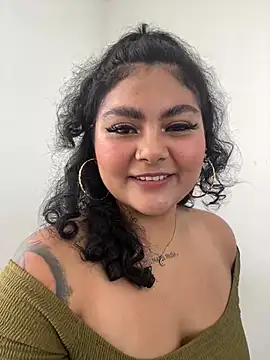 Tamara Curvy online show from 9, 3, 2025