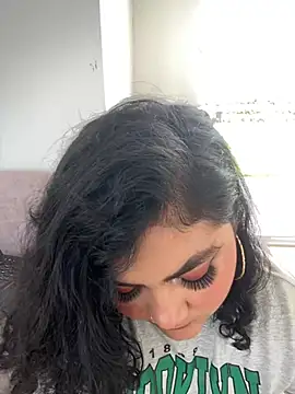 Tamara Curvy online show from 11, 3, 2025