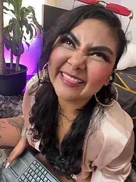 Tamara Curvy online show from 14, 2, 2026