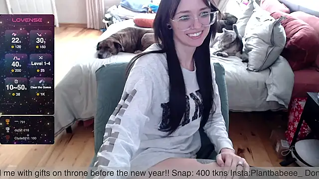Plantbabeee online show from 27, 1, 2025