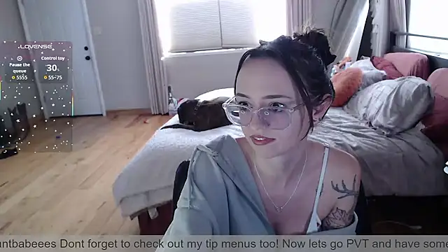 Plantbabeee online show from 5, 1, 2026