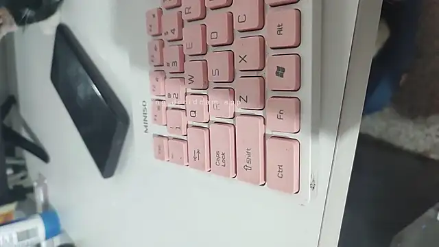 WandaDoll online show from 19, 11, 2025