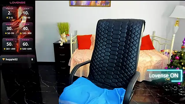 Julia Dean online show from 18, 12, 2024