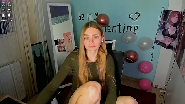 Molly sweetie online show from 18, 2, 2025