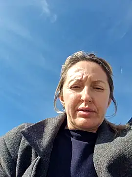 Snapshot of Miss____Mia_ chatting on 15, 11, 2025 Miss Mia online show from 15, 11, 2025