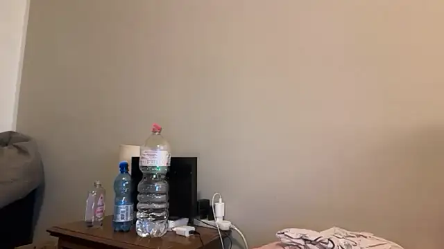 Dulce latingirl online show from 18, 6, 2026