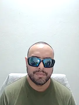 Snapshot of ElSunEagle chatting on 30, 5, 2026 ElSunEagle online show from 30, 5, 2026