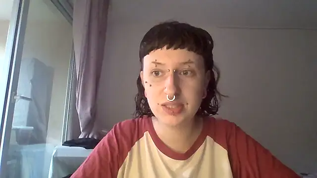 Snapshot of joyzsecrets chatting on 21, 9, 2025 joyzsecrets online show from 21, 9, 2025