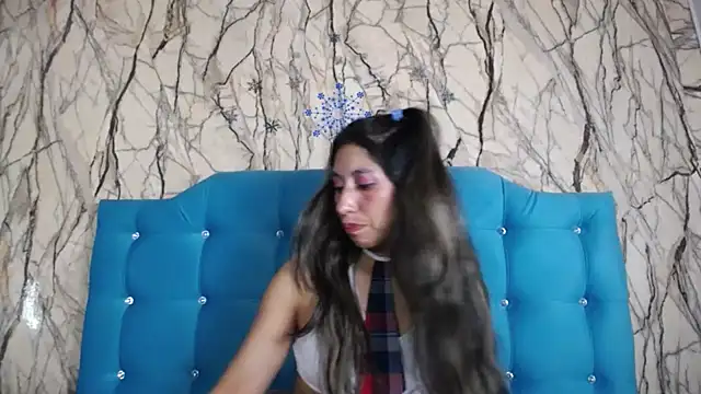 sweet skylove  online show from 4, 1, 2025