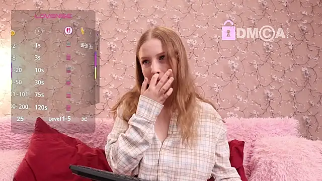 Snapshot of steffania- chatting on 9, 10, 2025 steffania- online show from 9, 10, 2025