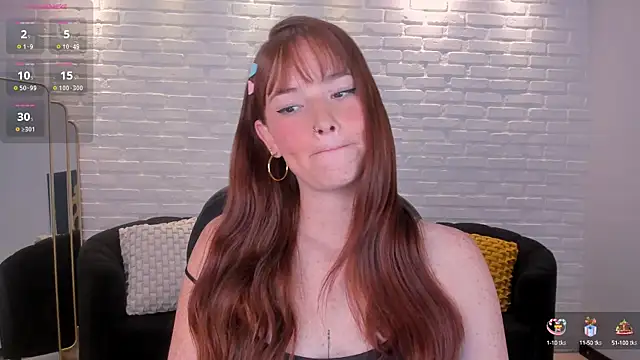 Snapshot of CorinneRusso chatting on 18, 12, 2024 CorinneRusso online show from 18, 12, 2024