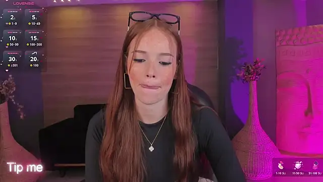 CorinneRusso online show from 23, 2, 2026