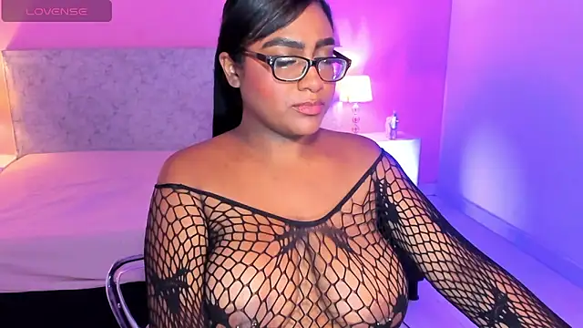 BlakmillerrGilson online show from 16, 9, 2025