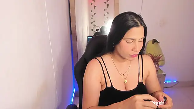 hellensexy online show from 10, 2, 2025