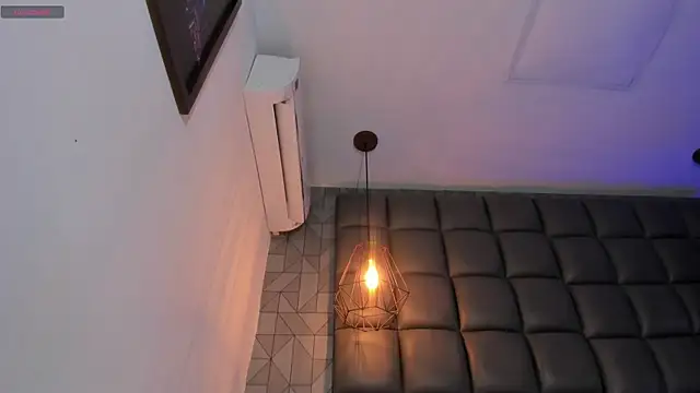 megan woll online show from 10, 11, 2025