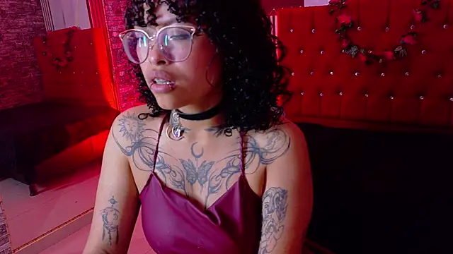 Snapshot of miahernadez303av chatting on 15, 2, 2026 miahernadez303av online show from 15, 2, 2026