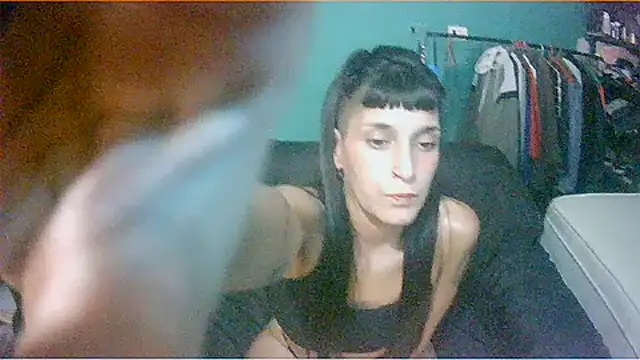 Sofii floyd  online show from 10, 3, 2025