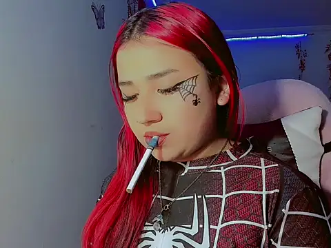 madisonx17 online show from 28, 10, 2025