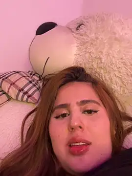 Snapshot of ValerieHilton chatting on 16, 11, 2025 ValerieHilton online show from 16, 11, 2025