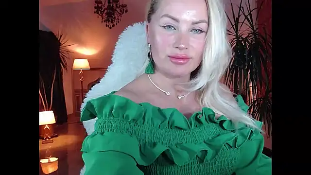 eyesangel22 online show from 4, 12, 2024