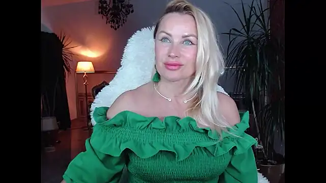 eyesangel22 online show from 4, 12, 2024
