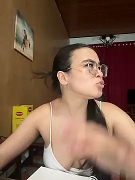 CamilaSofiia online show from 7, 5, 2026