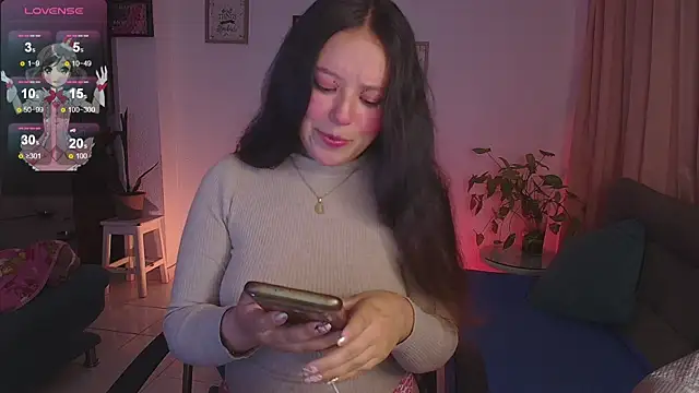 Snapshot of Lexie_Thompson10 chatting on 4, 1, 2025 Lexie Thompson10 online show from 4, 1, 2025