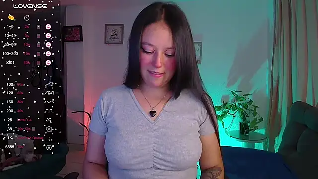 Snapshot of Lexie_Thompson10 chatting on 7, 2, 2025 Lexie Thompson10 online show from 7, 2, 2025