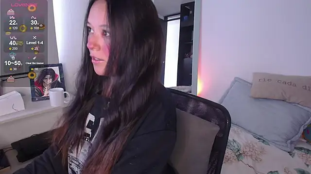 Snapshot of Lexie_Thompson10 chatting on 10, 9, 2025 Lexie Thompson10 online show from 10, 9, 2025