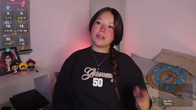 Lexie Thompson10 online show from 22, 9, 2025