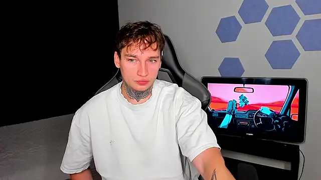 Snapshot of Chris_Tyson chatting on 19, 9, 2025 Chris Tyson online show from 19, 9, 2025