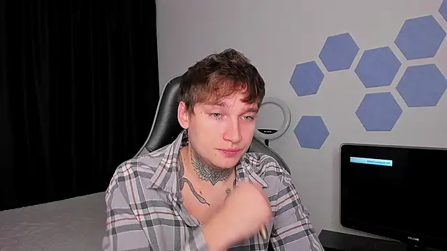 Snapshot of Chris_Tyson chatting on 18, 10, 2025 Chris Tyson online show from 18, 10, 2025