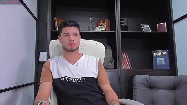 EdwardRoss  online show from 20, 2, 2025